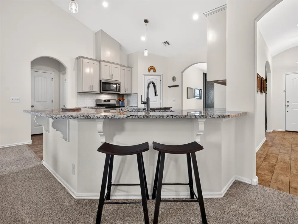 6158 S 320 AVENUE Broken Arrow, OK 74014
