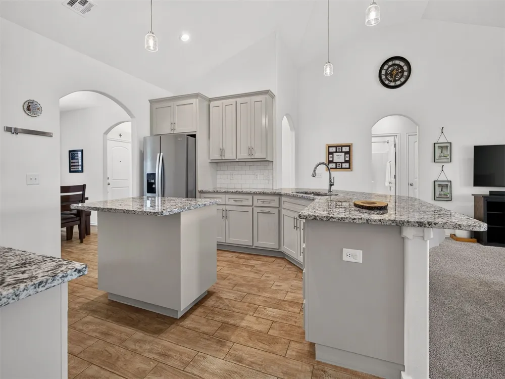 6158 S 320 AVENUE Broken Arrow, OK 74014
