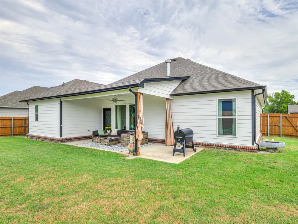 6158 S 320 AVENUE Broken Arrow, OK 74014