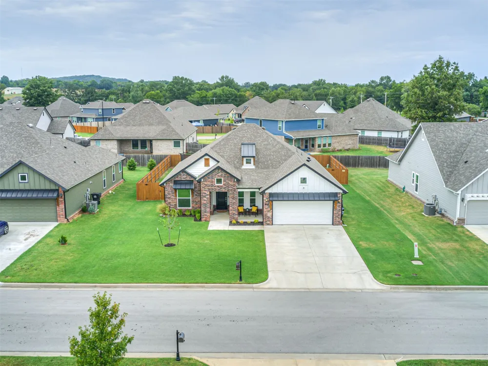 6158 S 320 AVENUE Broken Arrow, OK 74014