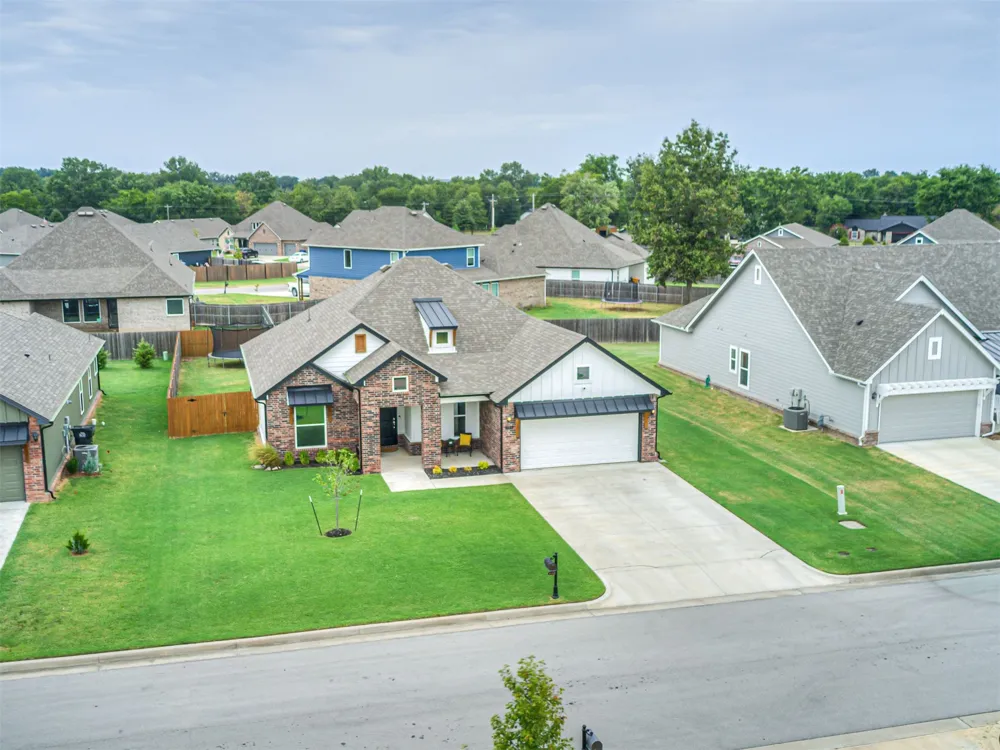 6158 S 320 AVENUE Broken Arrow, OK 74014