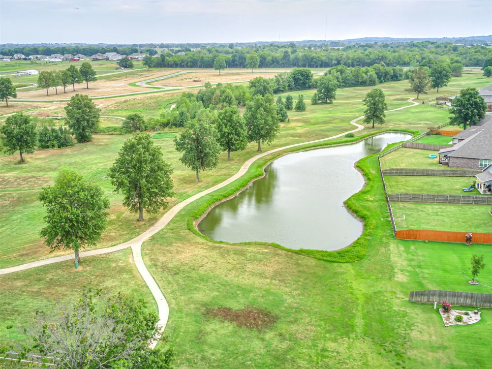 6158 S 320 AVENUE Broken Arrow, OK 74014