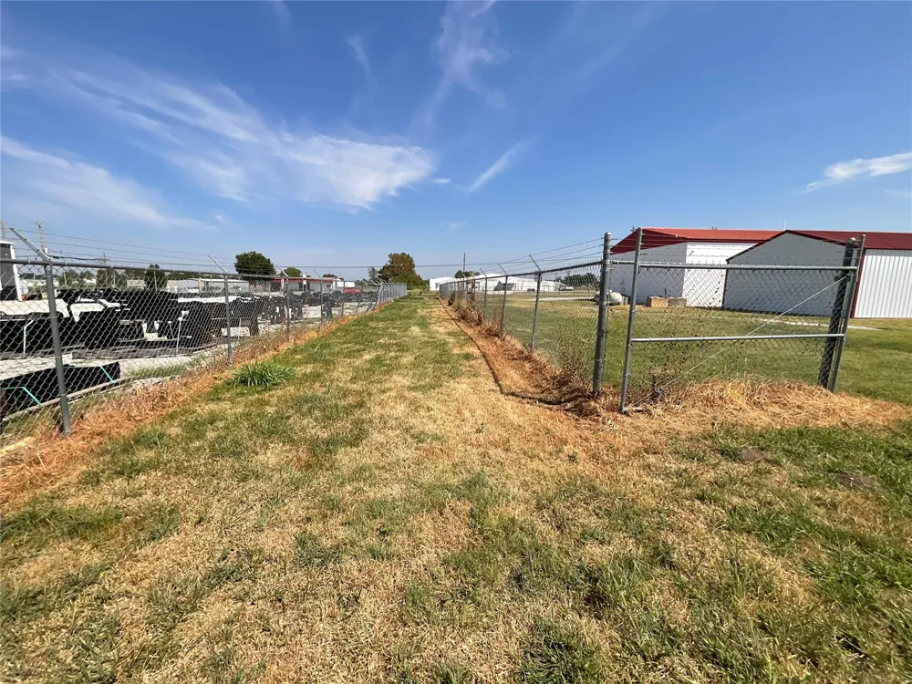 64571 E 290 ROAD Grove, OK 74344
