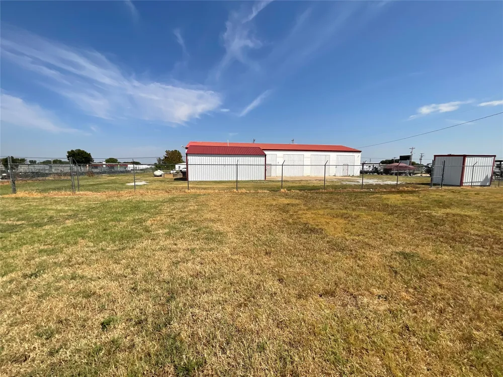 64571 E 290 ROAD Grove, OK 74344