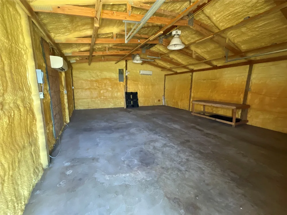 64571 E 290 ROAD Grove, OK 74344