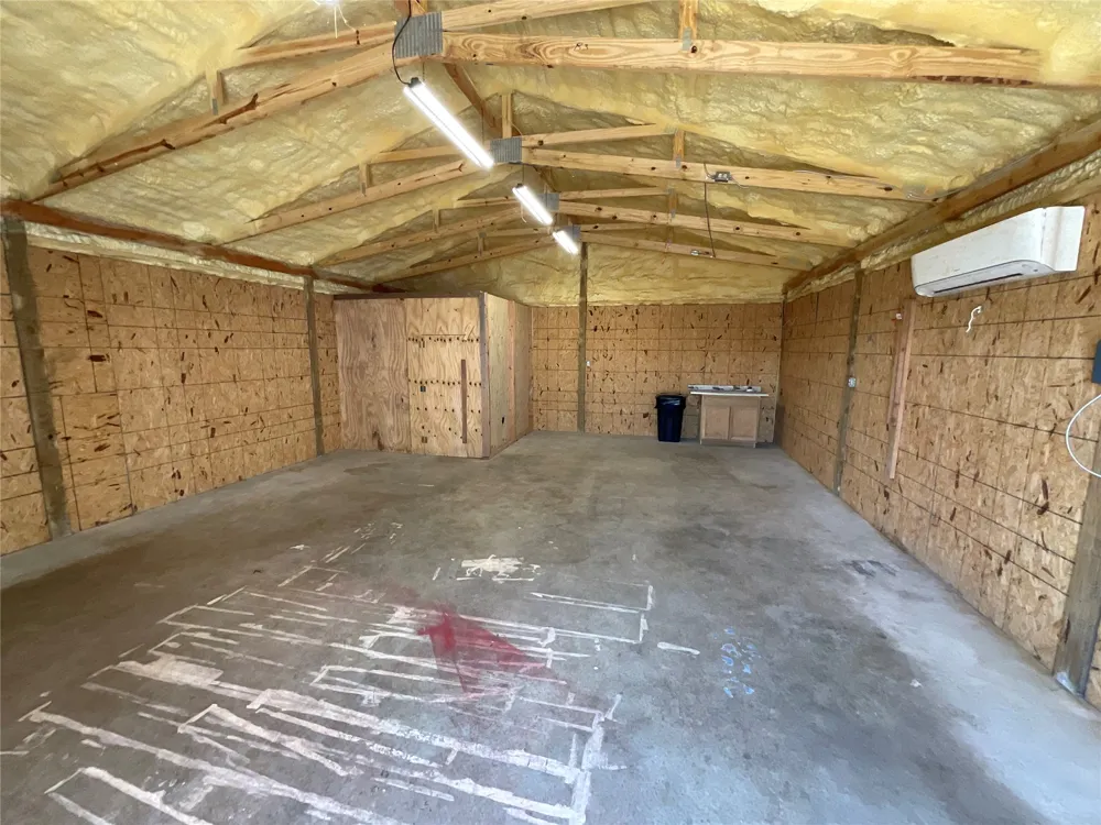 64571 E 290 ROAD Grove, OK 74344
