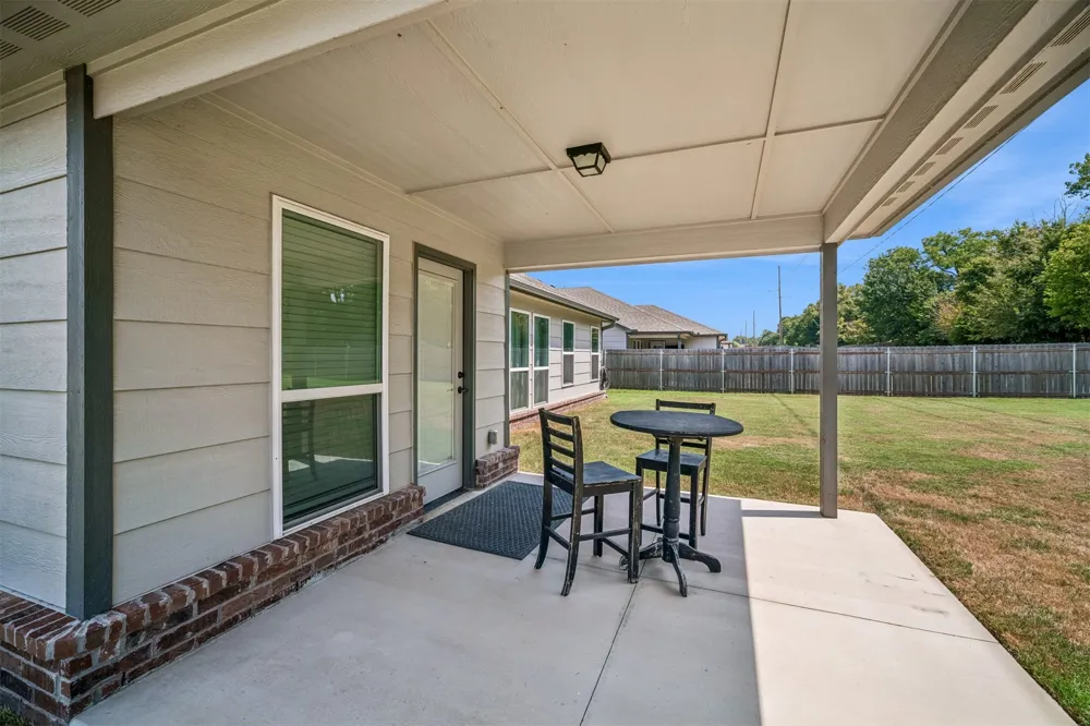 1801 E Winston Street Broken Arrow, OK 74011