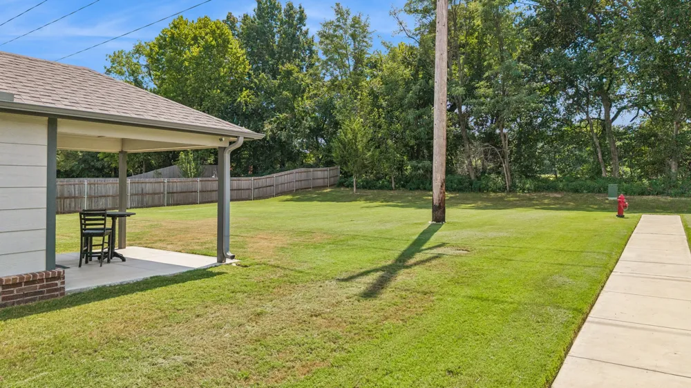 1801 E Winston Street Broken Arrow, OK 74011