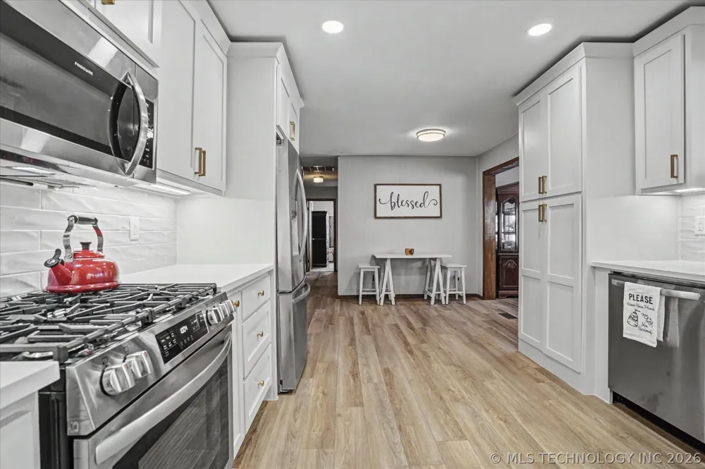 546 38 WestAvenue Tulsa, OK 74127