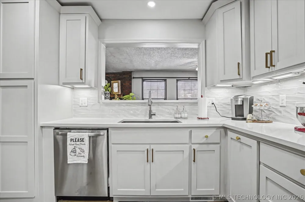 546 38 WestAvenue Tulsa, OK 74127