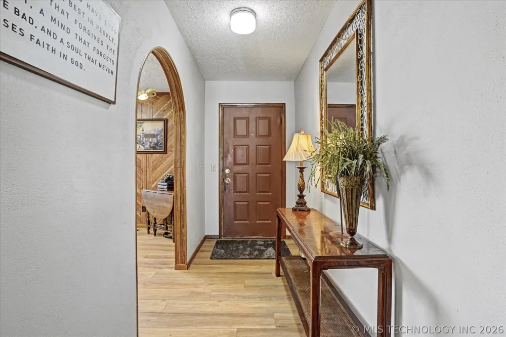 546 38 WestAvenue Tulsa, OK 74127