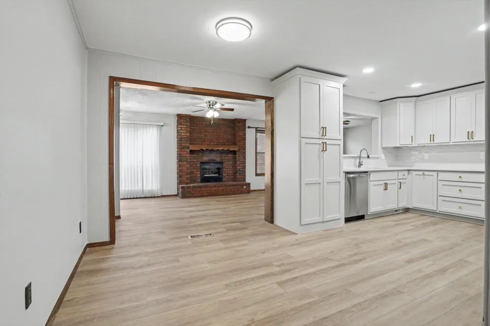 546 38 WestAvenue Tulsa, OK 74127