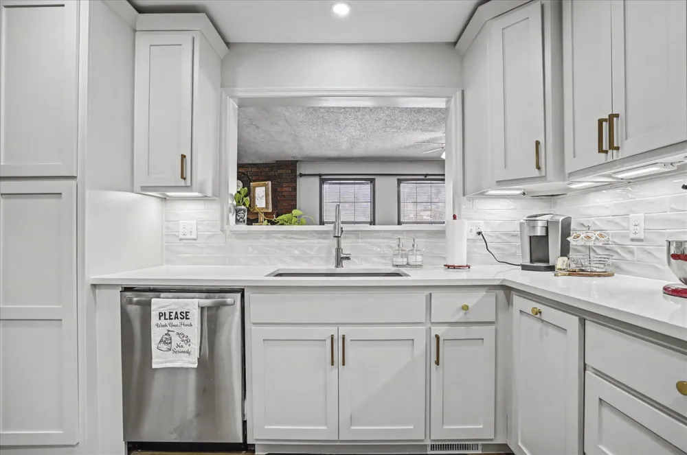 546 38 WestAvenue Tulsa, OK 74127