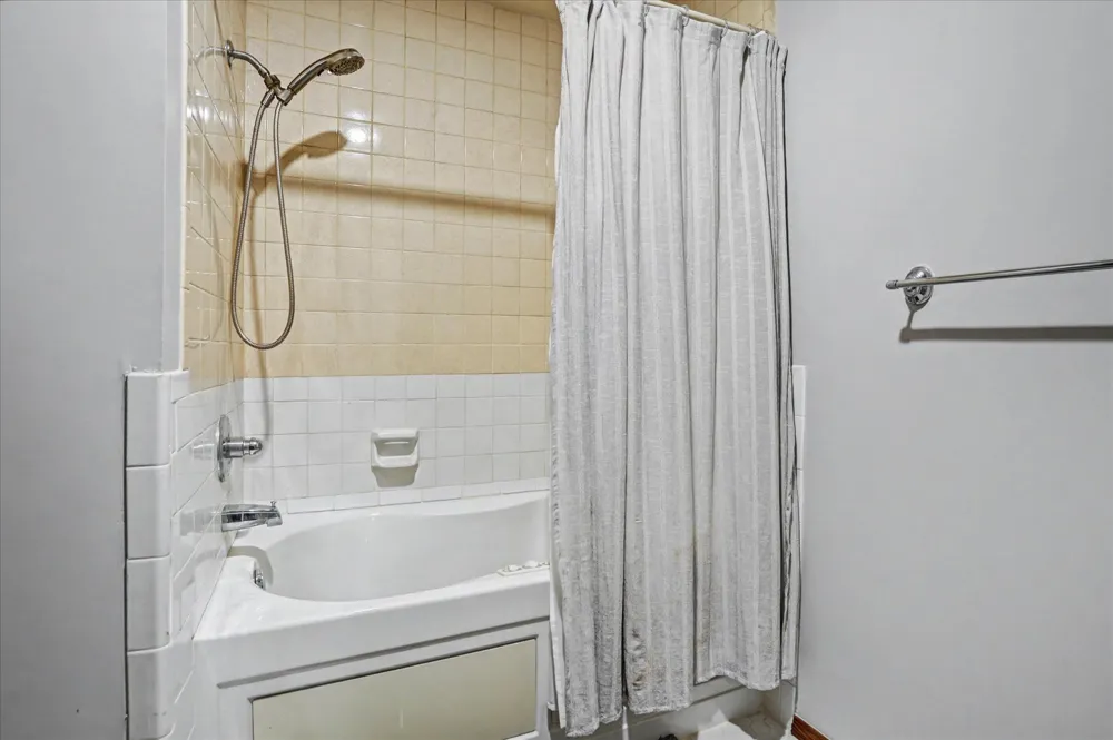 546 38 WestAvenue Tulsa, OK 74127
