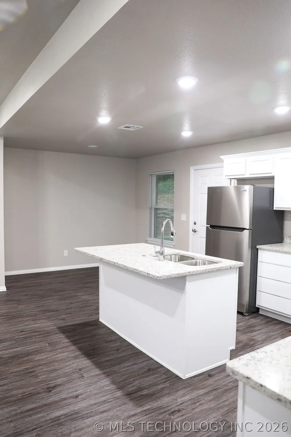 686 W 6th Street Atoka, OK 74525