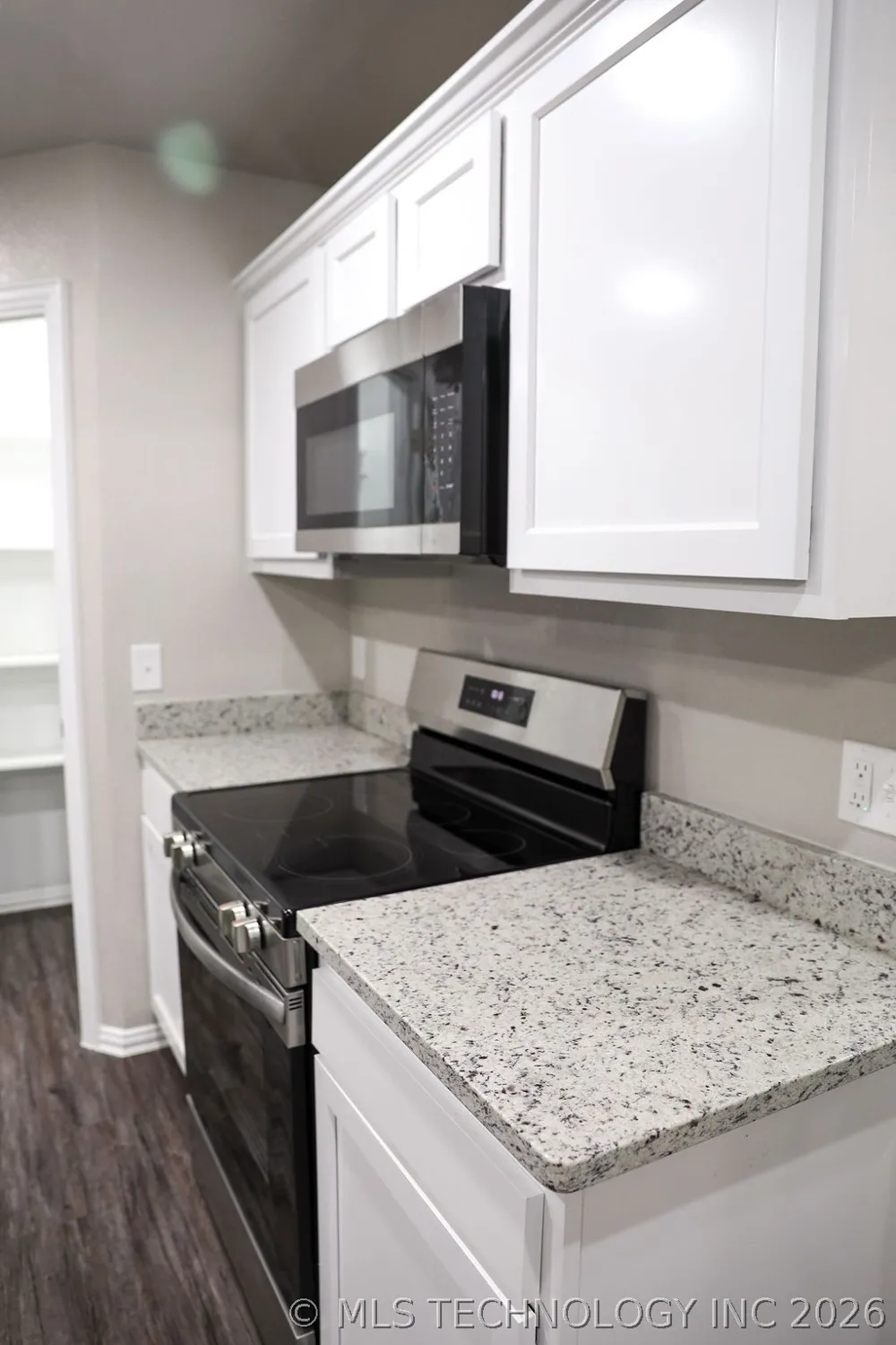 702 W 6th Street Atoka, OK 74525