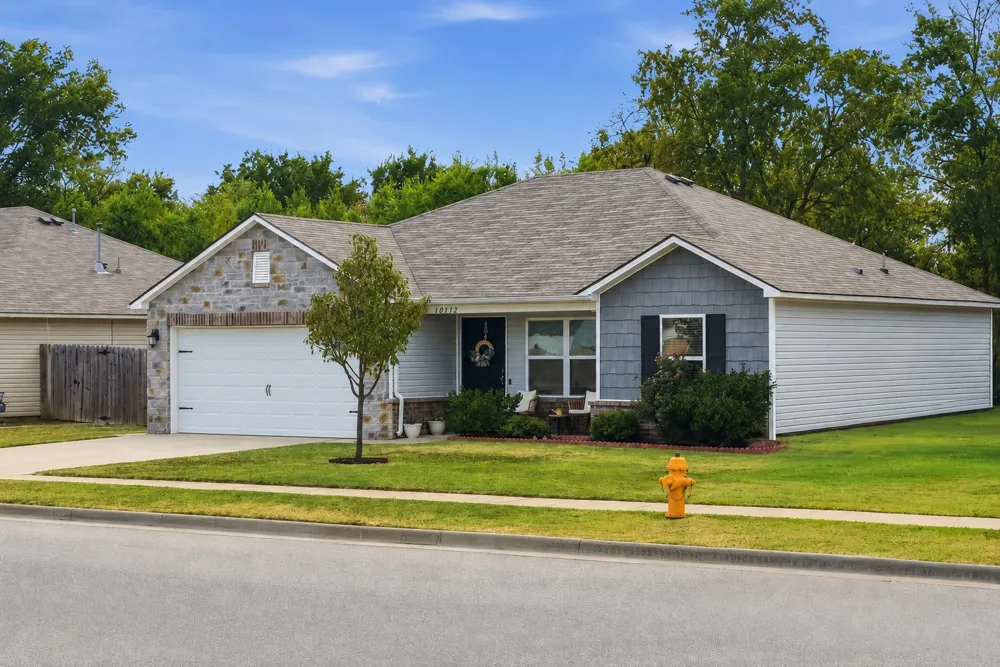 10912 100th EastAvenue Owasso, OK 74055