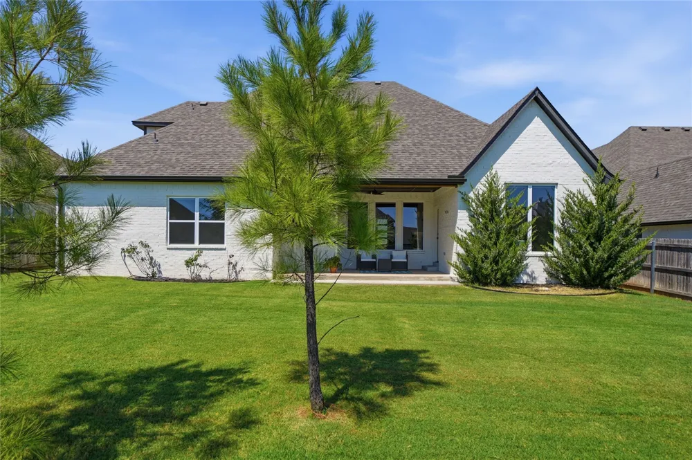 2928 E 141st Court S Bixby, OK 74008