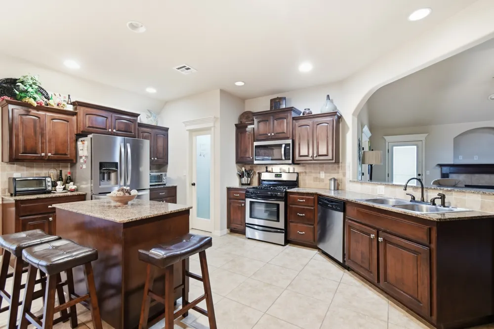 9216 144th EastAvenue Owasso, OK 74055
