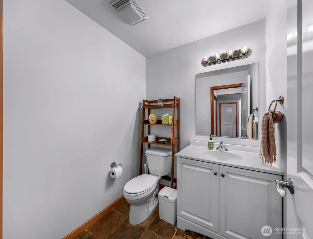 4050 Kramer Lane Bellingham, WA 98226