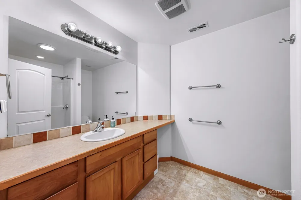 4050 Kramer Lane Bellingham, WA 98226