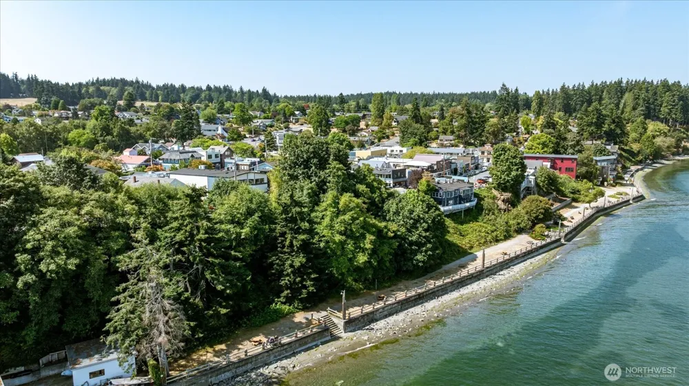 104 First Street Langley, WA 98260