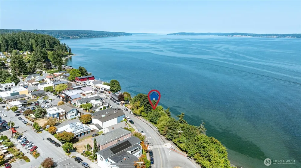 104 First Street Langley, WA 98260