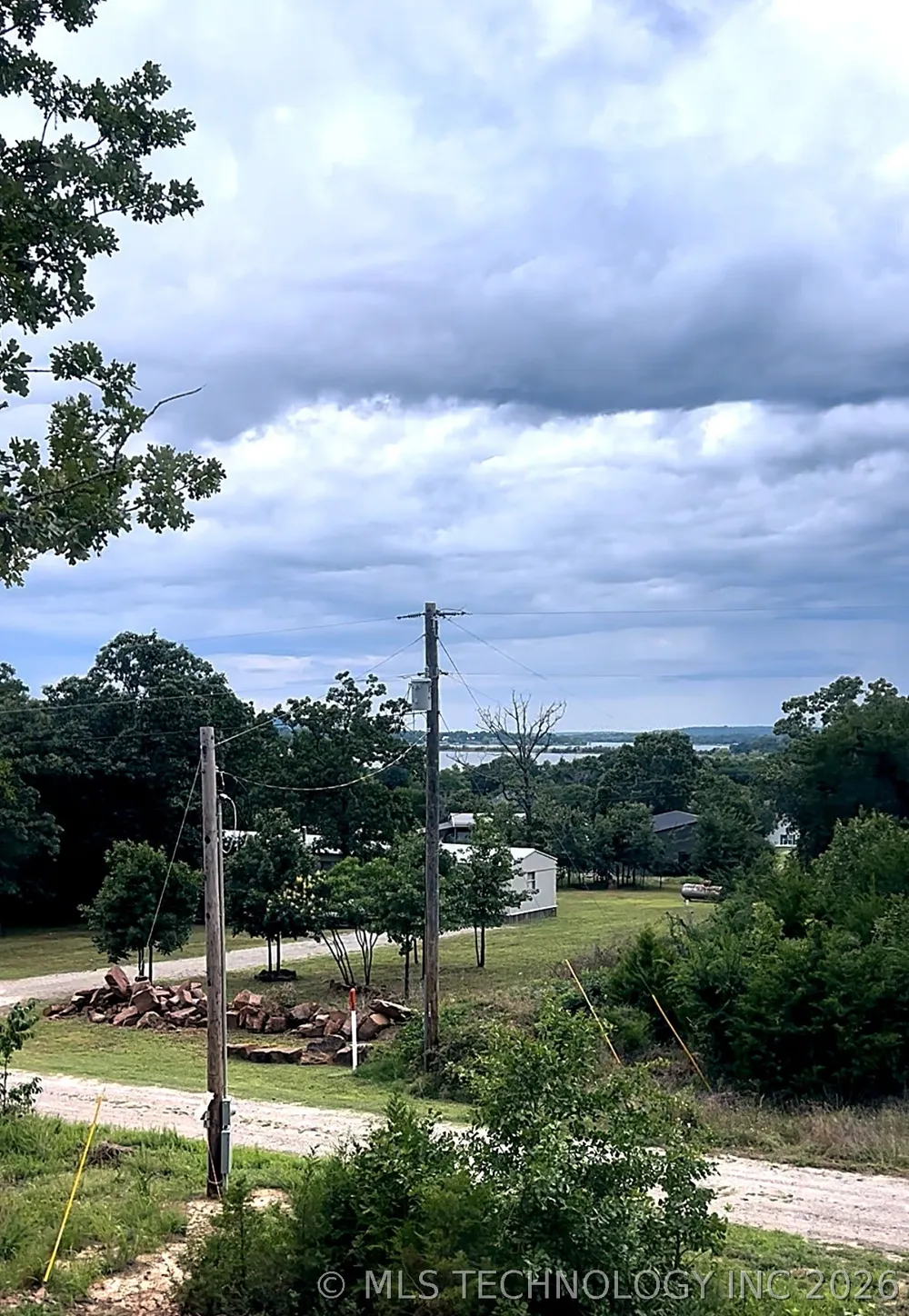 177 Sleepy Hollow Trail Eufaula, OK 74432