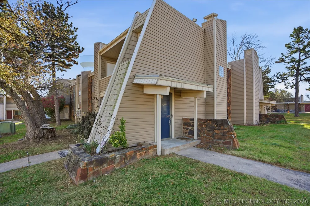 7325 S Yale Avenue #213 Tulsa, OK 74136