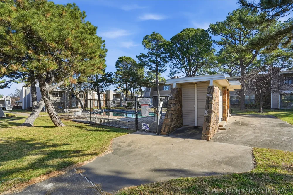 7325 S Yale Avenue #213 Tulsa, OK 74136