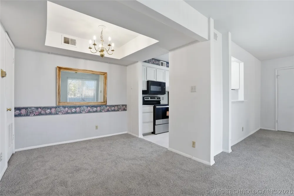7325 S Yale Avenue #213 Tulsa, OK 74136