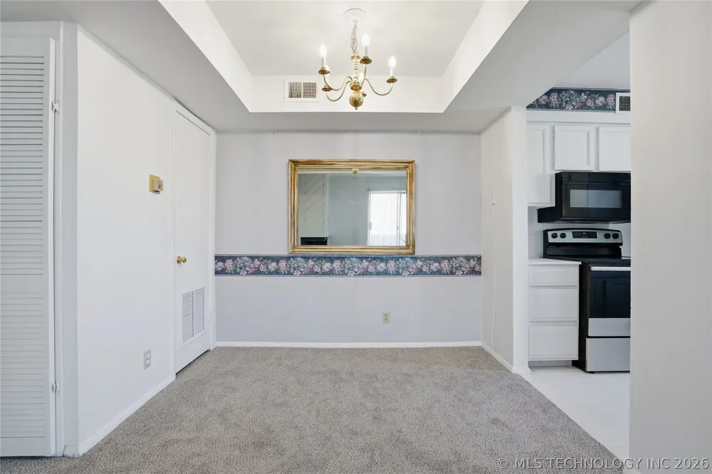 7325 S Yale Avenue #213 Tulsa, OK 74136