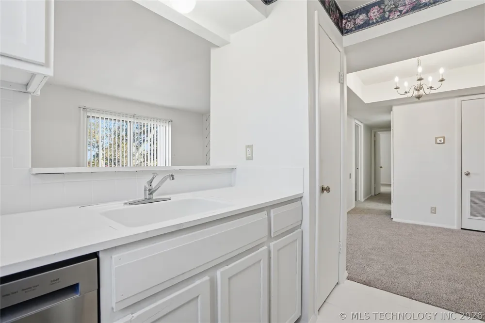7325 S Yale Avenue #213 Tulsa, OK 74136