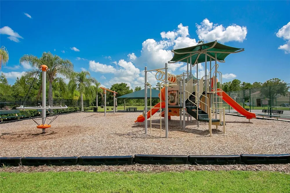 514 KEY COURT Orlando, FL 32828