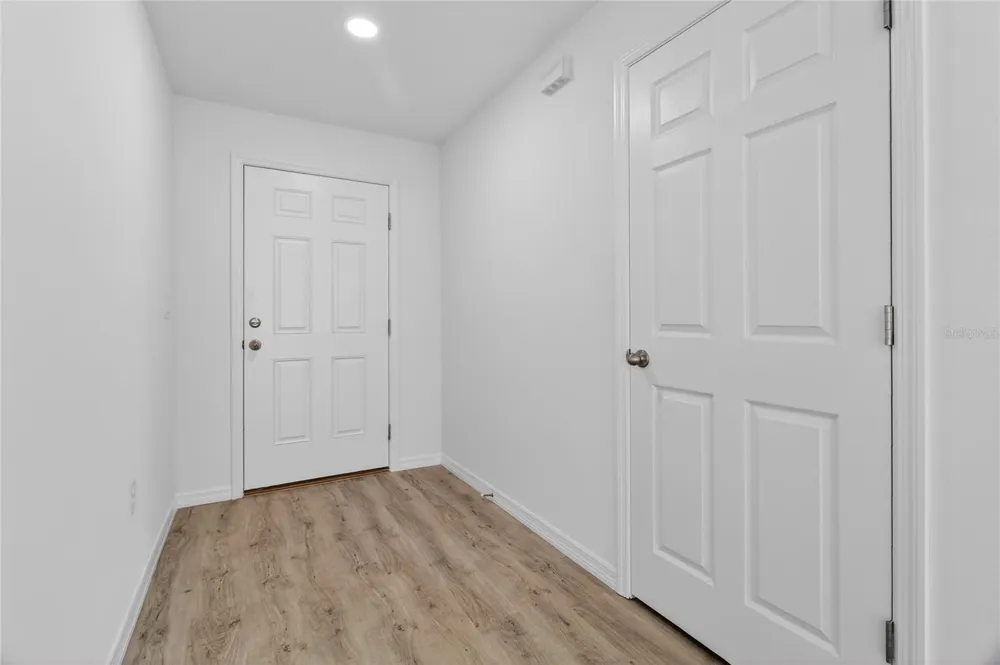 1003 AVENUE A Haines City, FL 33844
