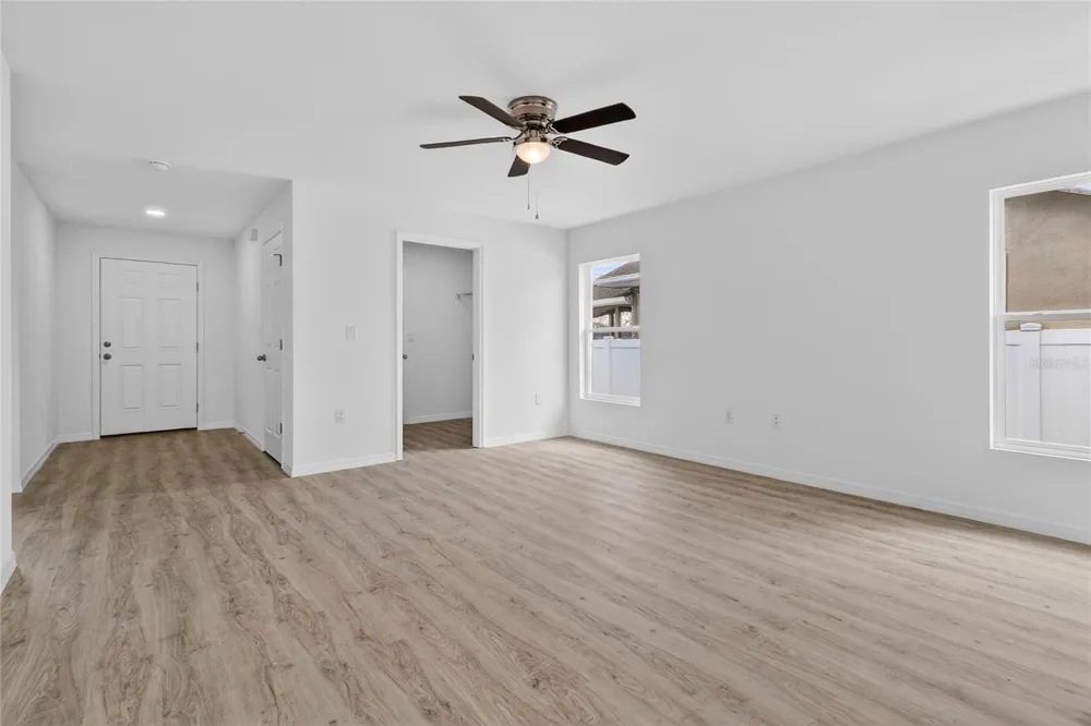 1003 AVENUE A Haines City, FL 33844