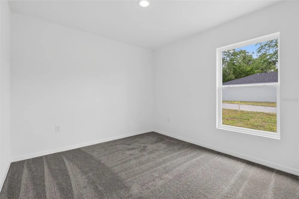 1003 AVENUE A Haines City, FL 33844