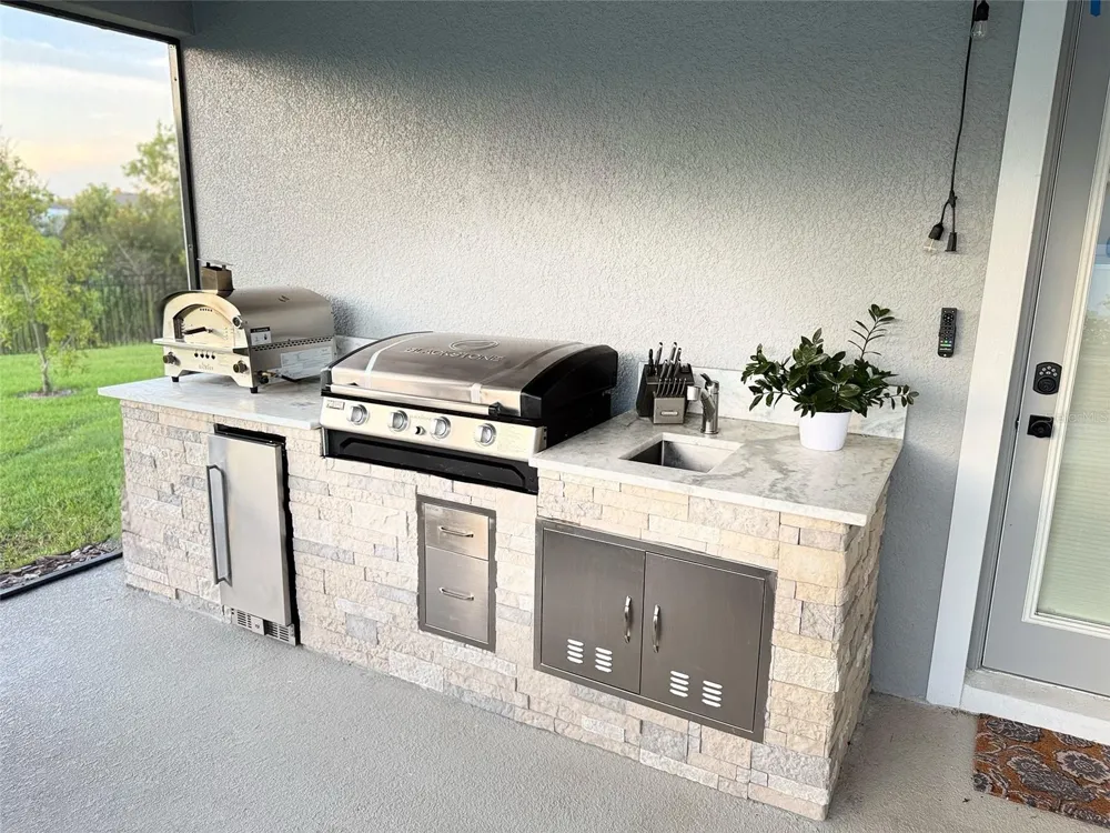 5718 SPIVEY COURT Wesley Chapel, FL 33545
