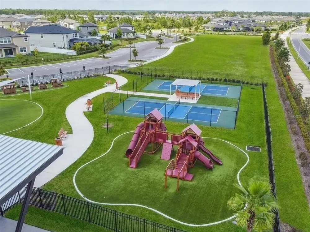 5718 SPIVEY COURT Wesley Chapel, FL 33545