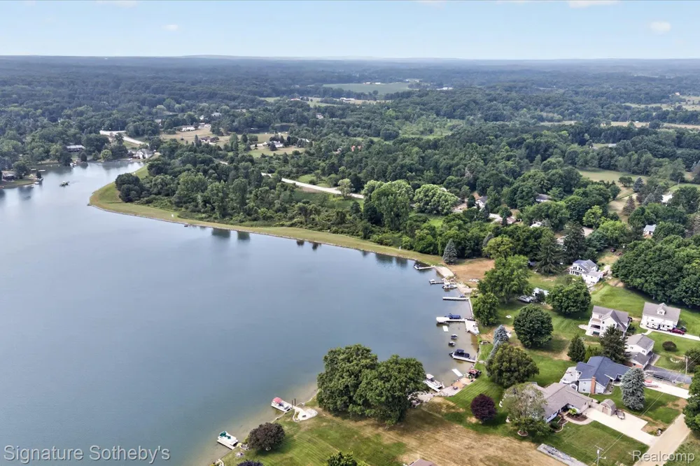 3310 SE Baldwin Road Hadley Township, MI 48455