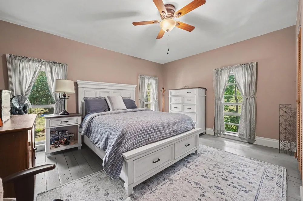 8967 18 Mile Road NE Nelson Township, MI 49319