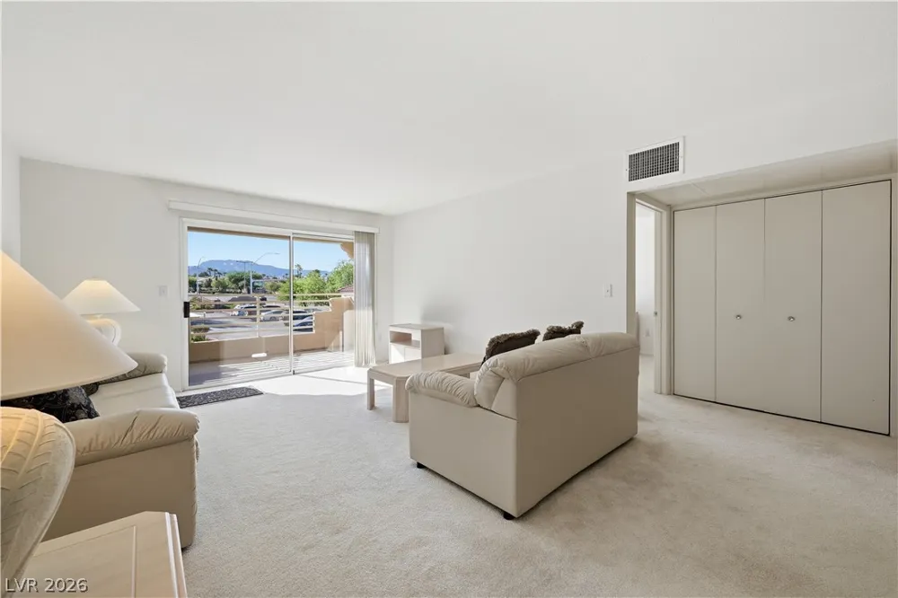 1908 Rio Canyon Court #206 Las Vegas, NV 89128