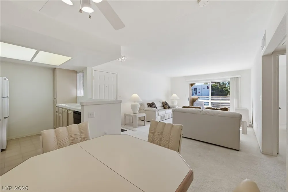 1908 Rio Canyon Court #206 Las Vegas, NV 89128