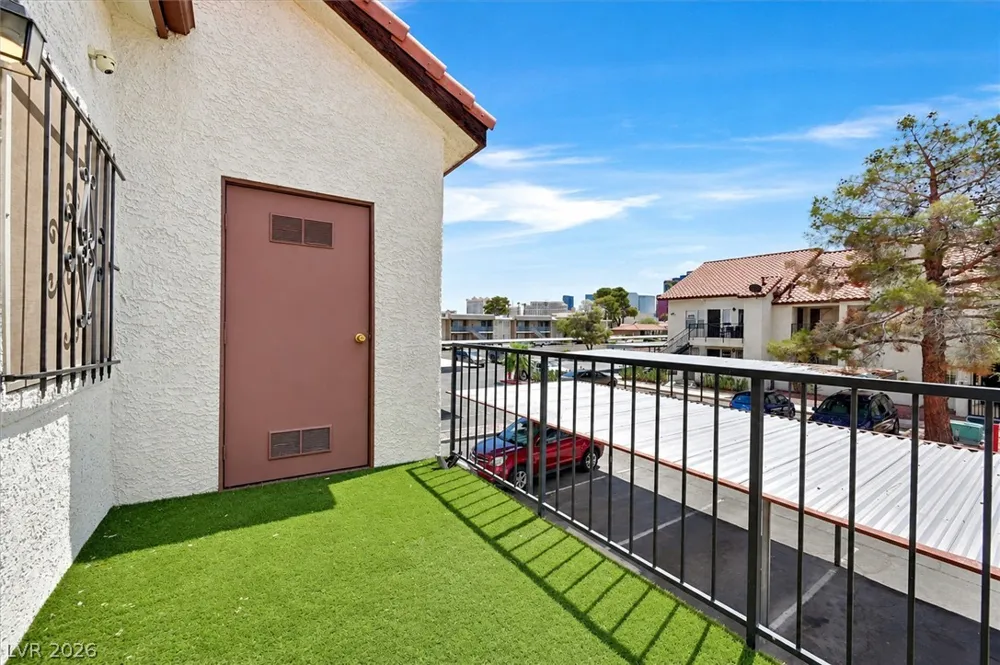 3924 Aquamarine Way #81 Las Vegas, NV 89103