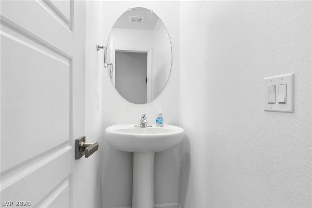769 Spidersilk Track Street Henderson, NV 89011