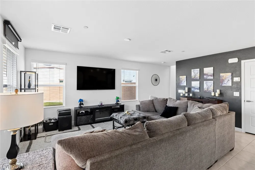 769 Spidersilk Track Street Henderson, NV 89011