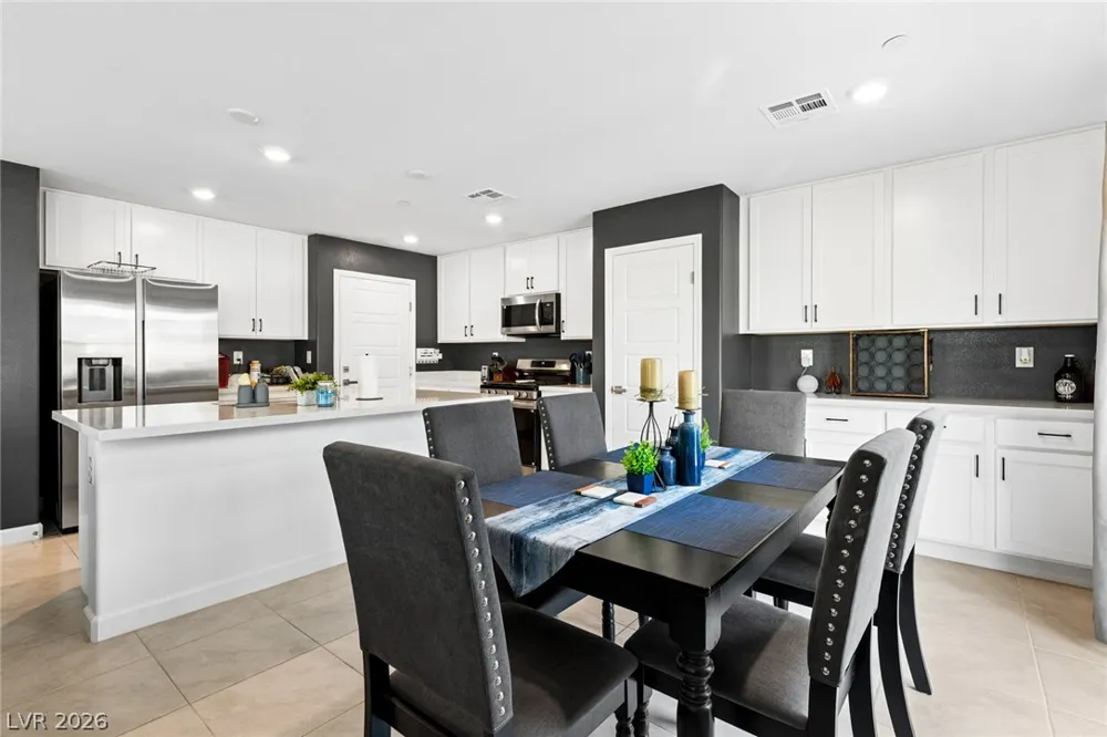 769 Spidersilk Track Street Henderson, NV 89011