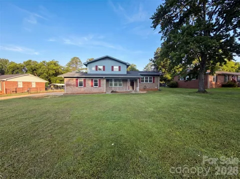 1248 Christopher Circle