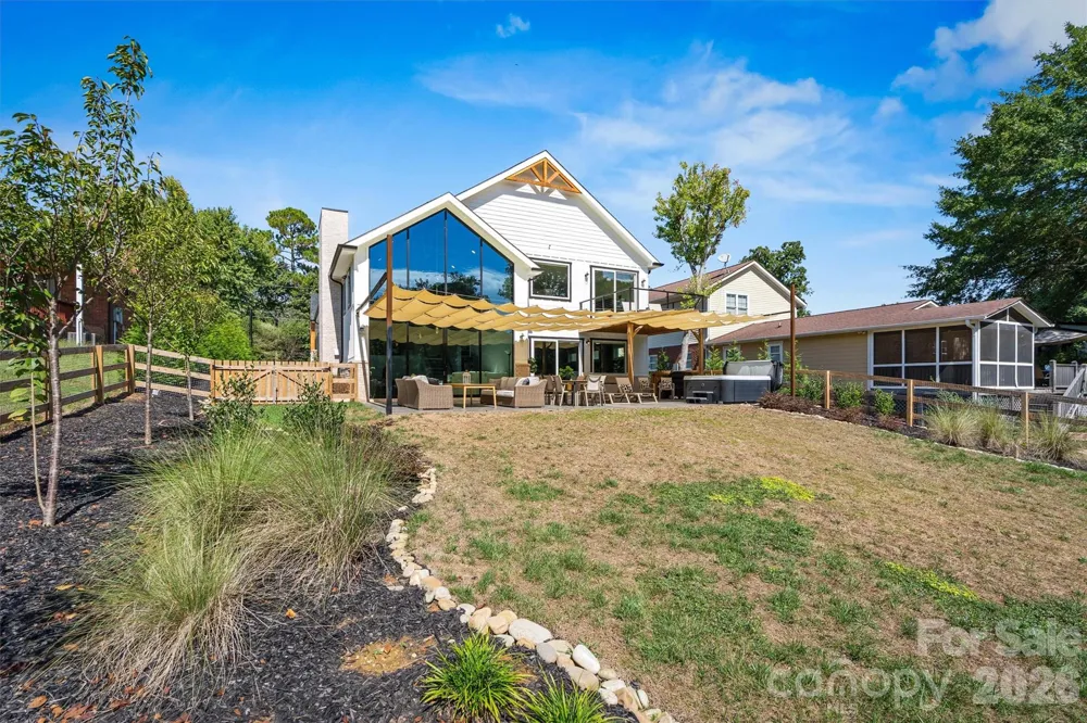7834 Green Cove Court Denver, NC 28037