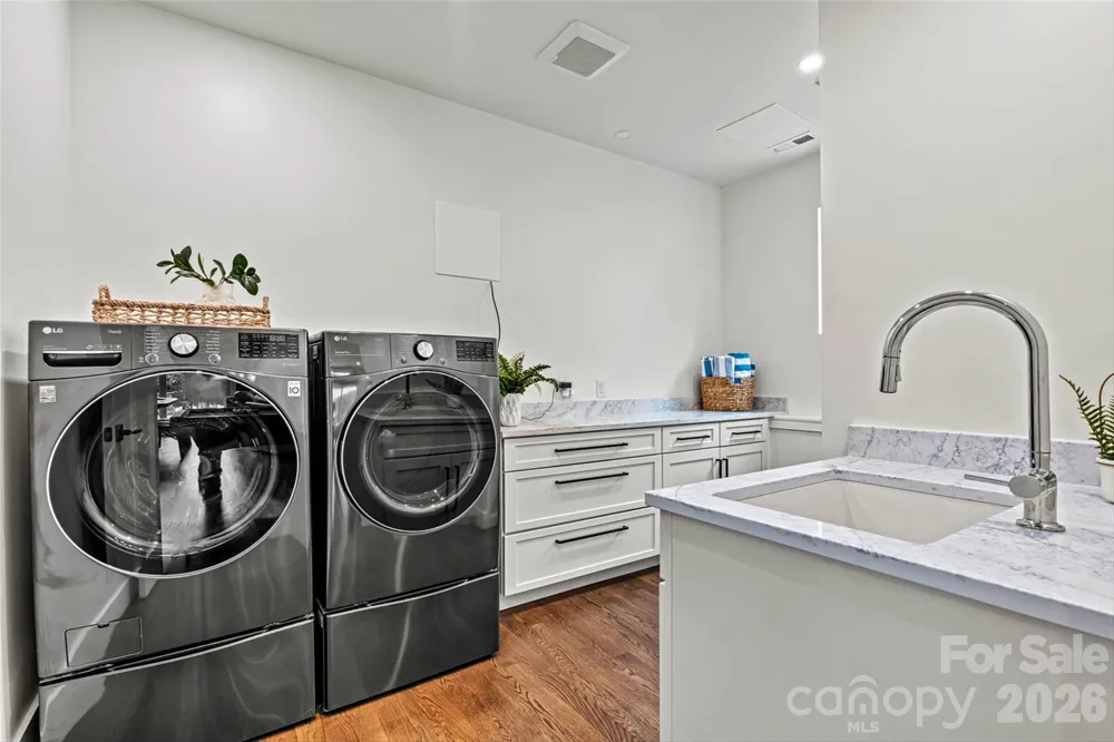 7834 Green Cove Court Denver, NC 28037